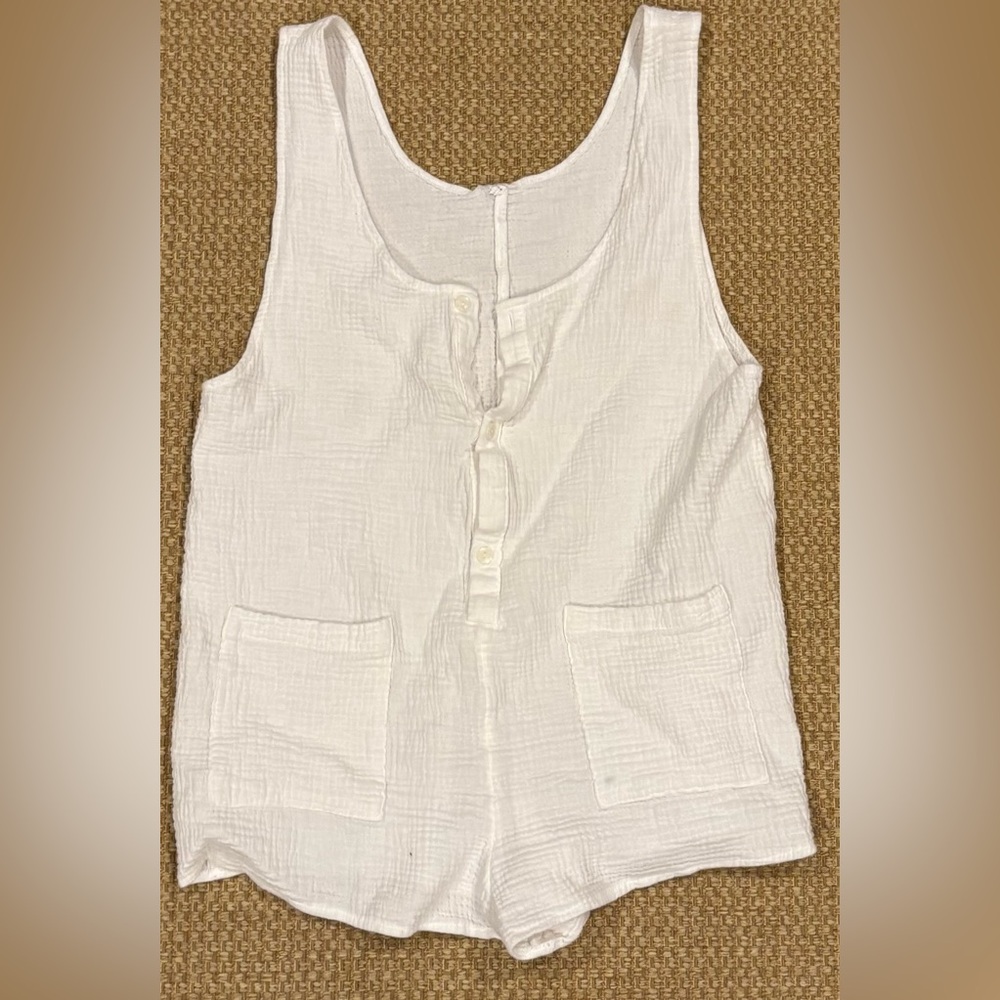White Sleeveless Button-Down Top